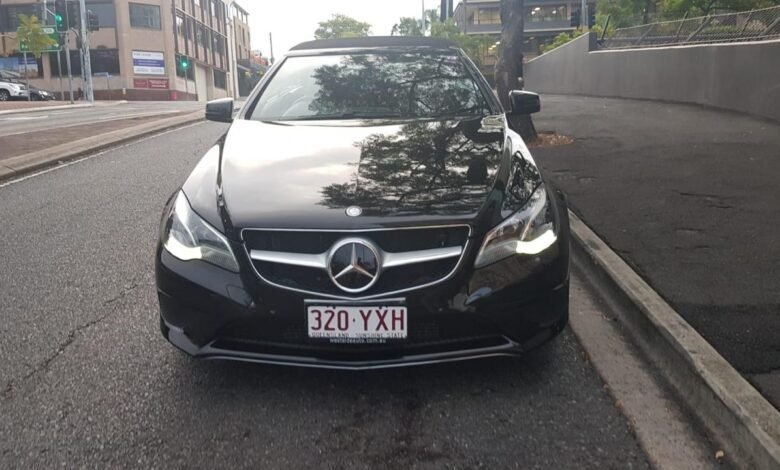 2013 Mercedes-Benz E200 Obsidians Black 7 Speed Automatic Cabriolet