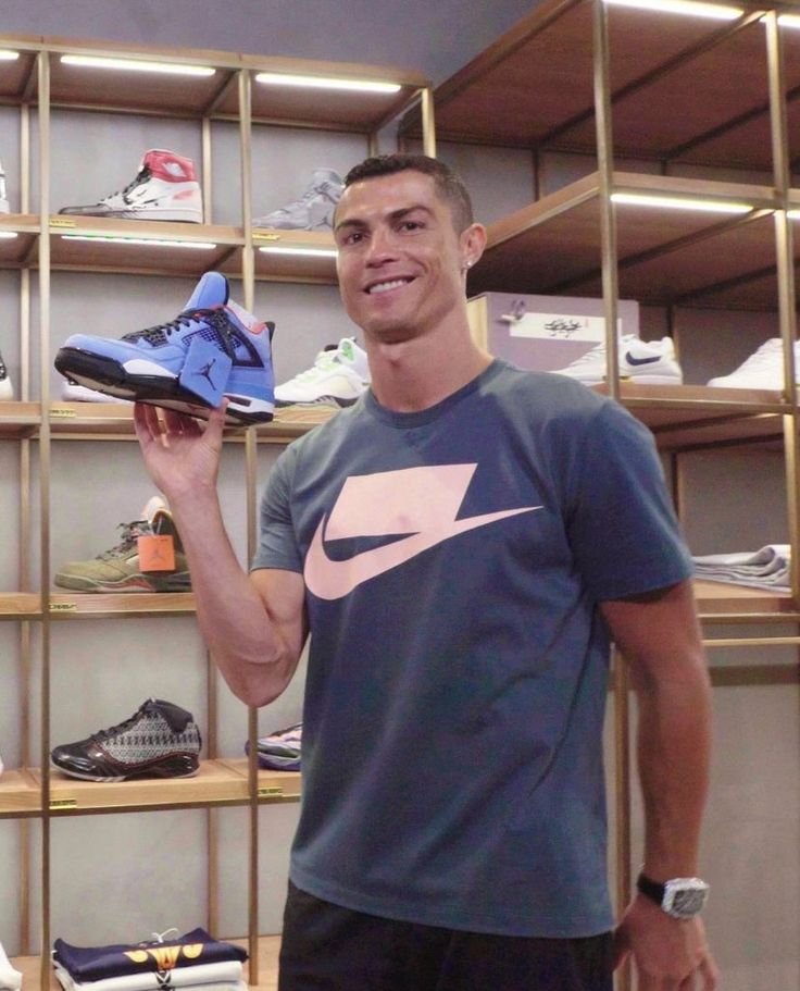 Cristiano Ronaldo CR7 brand
