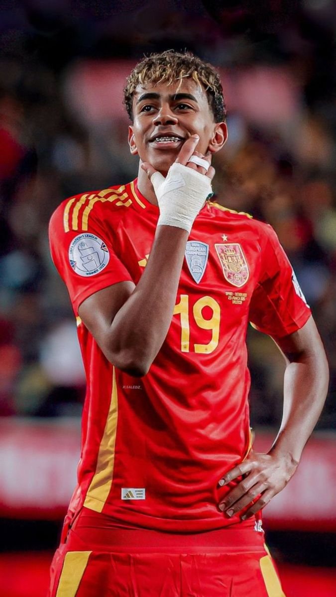 Lamine Yamal - Harrison Biography